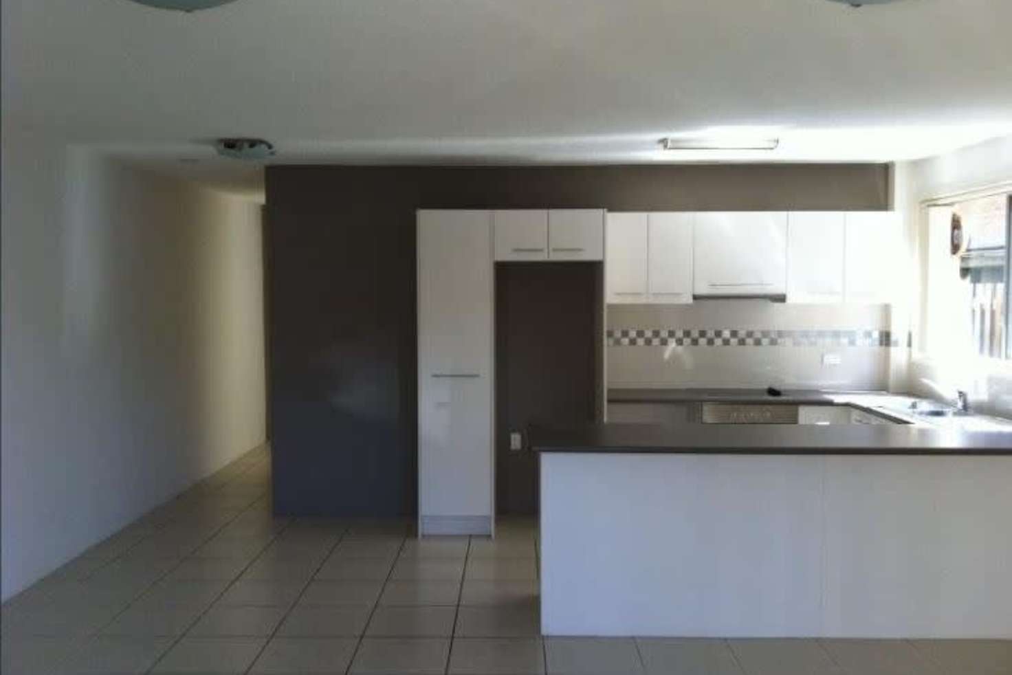 Main view of Homely unit listing, 1/18 Weemala Street, Chevron Island QLD 4217