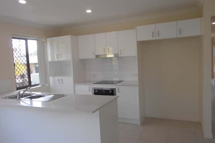 Third view of Homely house listing, 2/24 Rossinton Street, Birkdale QLD 4159