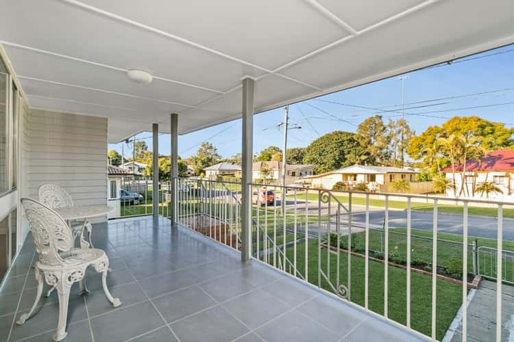 Second view of Homely house listing, 17 Crutchley Street, Fairfield QLD 4103