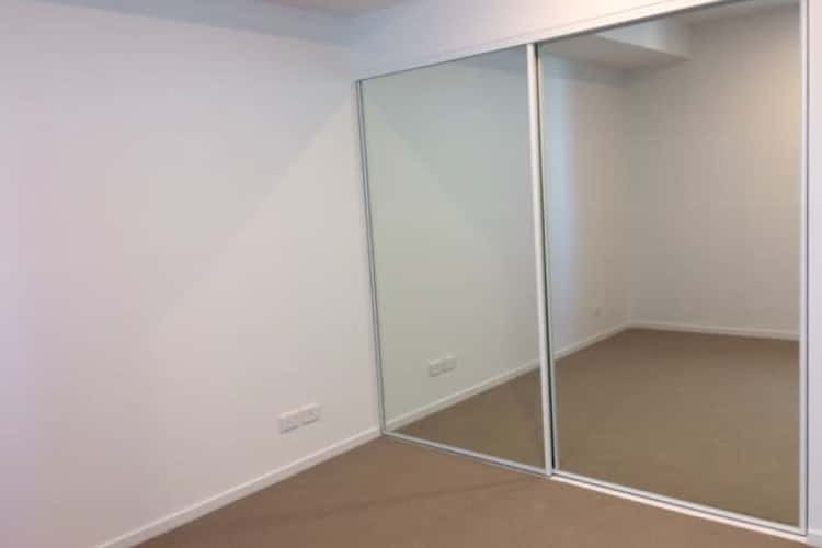 Fourth view of Homely apartment listing, 32 Russell Street, South Brisbane QLD 4101
