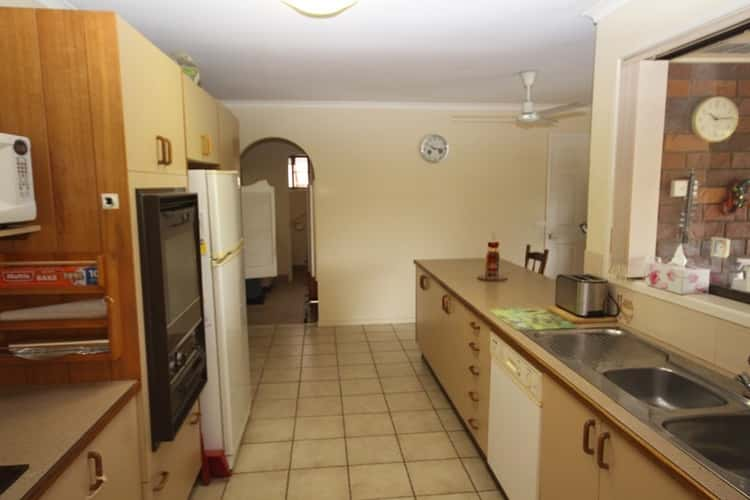 Sixth view of Homely house listing, 10 Mellumview Court, Beerwah QLD 4519