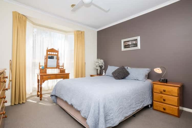 Fifth view of Homely house listing, 2 Sussex Court, Tarneit VIC 3029