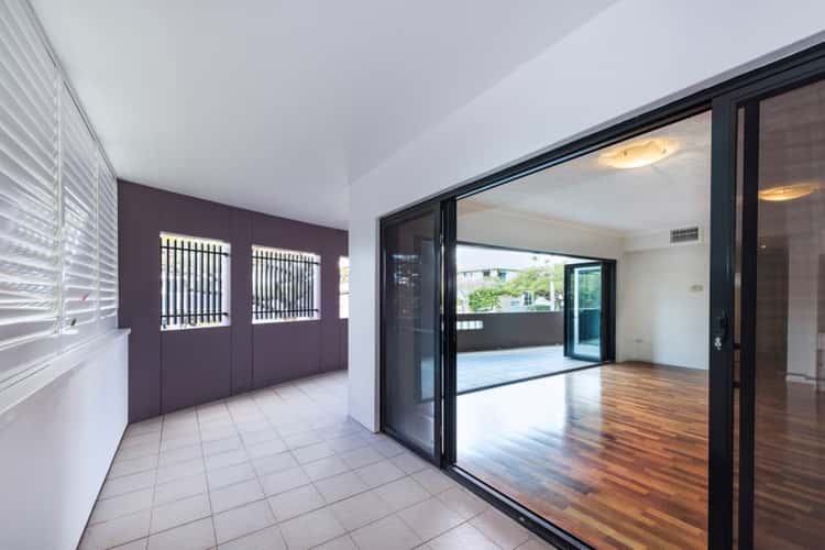 Fifth view of Homely unit listing, 1/98 Racecourse Road, Ascot QLD 4007