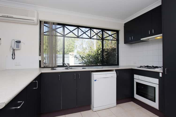 Fourth view of Homely villa listing, 1/194 Hamilton Street, Queens Park WA 6107