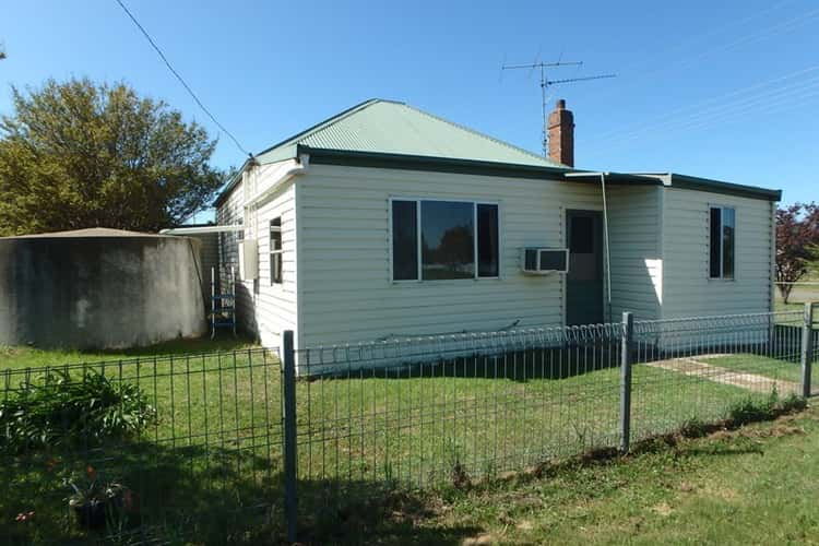 18 Talbot Street, Quandialla NSW 2721