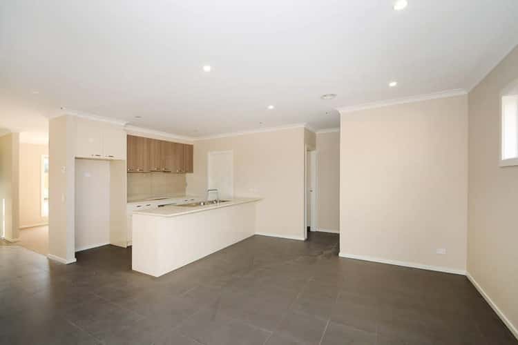 Fourth view of Homely townhouse listing, 7 Mercury Court, Carrum Downs VIC 3201