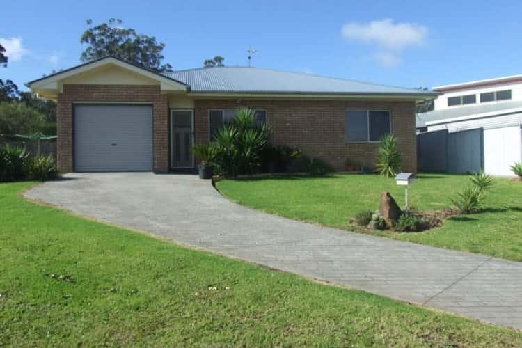 Main view of Homely house listing, 2 Matthew Court, Crows Nest QLD 4355