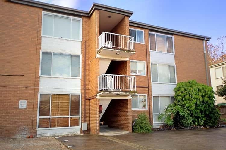 8/6-10 Farnham Court, Flemington VIC 3031