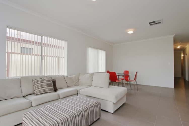 Third view of Homely house listing, 6 Willet Lane, Gosnells WA 6110