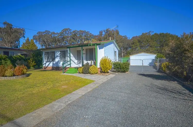 1 Government Road, Yerrinbool NSW 2575