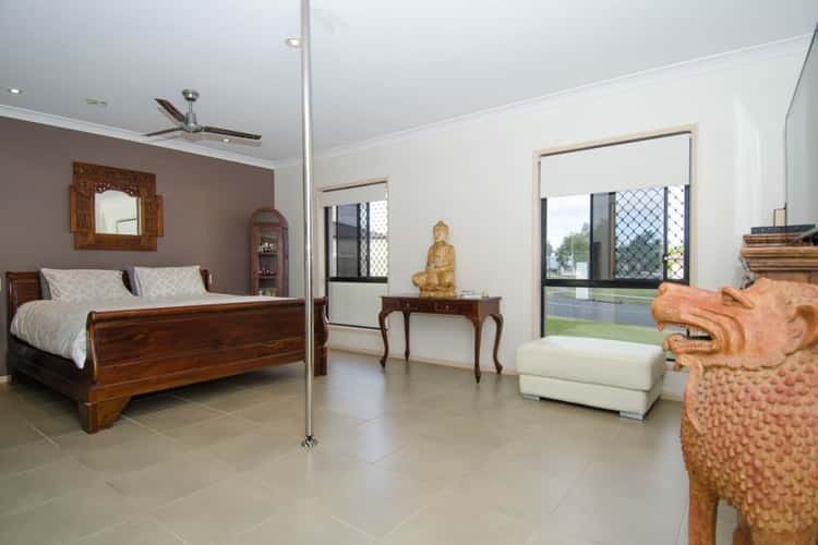 Seventh view of Homely house listing, 1 Shoreham Chase, Arundel QLD 4214