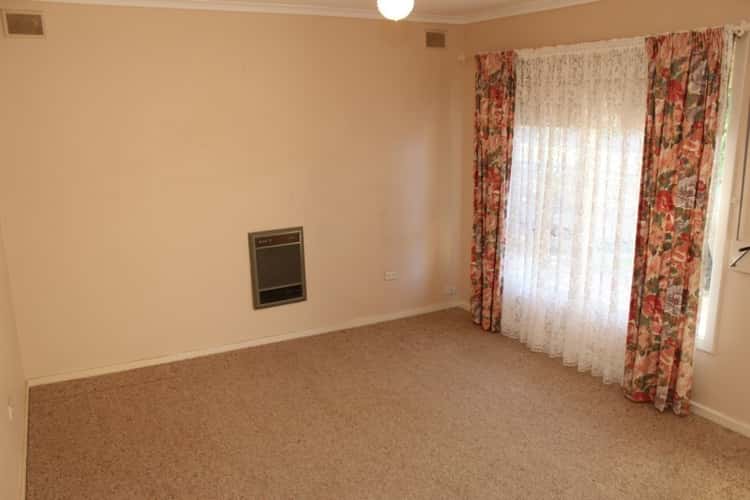 Fifth view of Homely house listing, 2 Derrick Street, Berri SA 5343