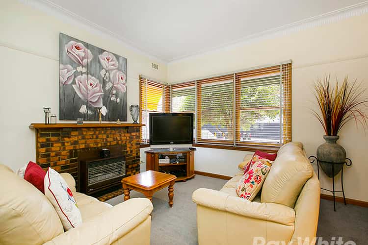 Second view of Homely house listing, 33 Jean Street, Cheltenham VIC 3192