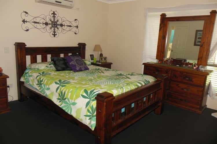 Seventh view of Homely house listing, 17 Vicki Close, Emerald QLD 4720