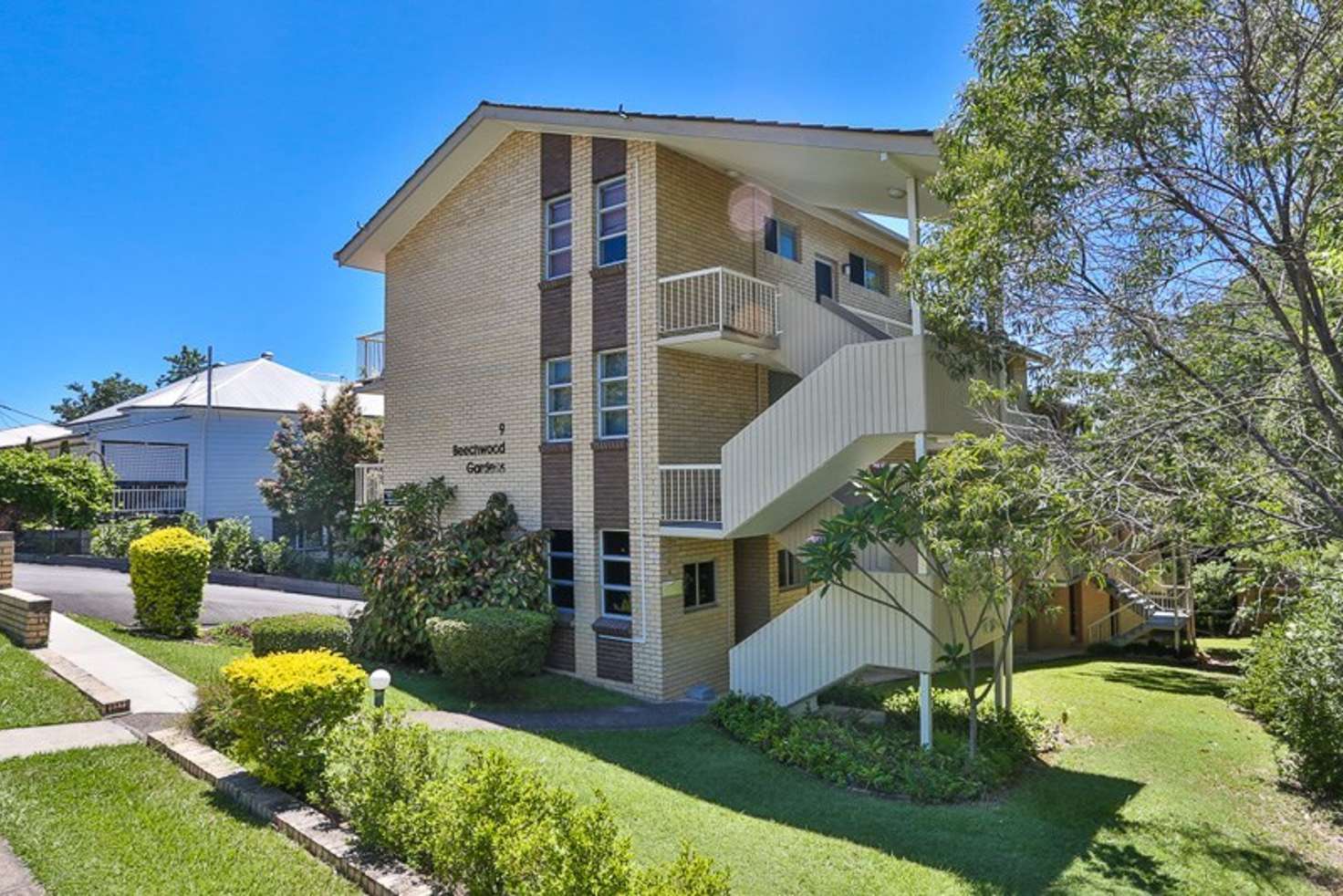 Main view of Homely unit listing, 4/9 Norwood Street, Toowong QLD 4066