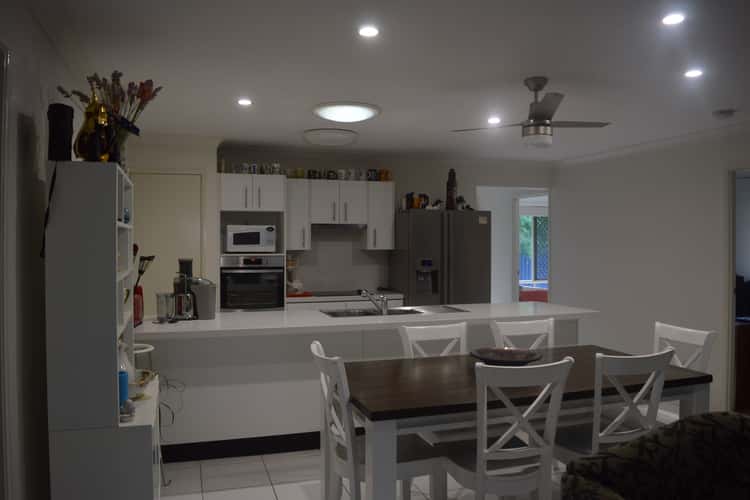 Second view of Homely house listing, 2 Dawn Court, Landsborough QLD 4550