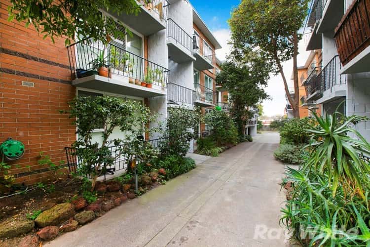 Main view of Homely apartment listing, 24/25 Robe Street, St Kilda VIC 3182
