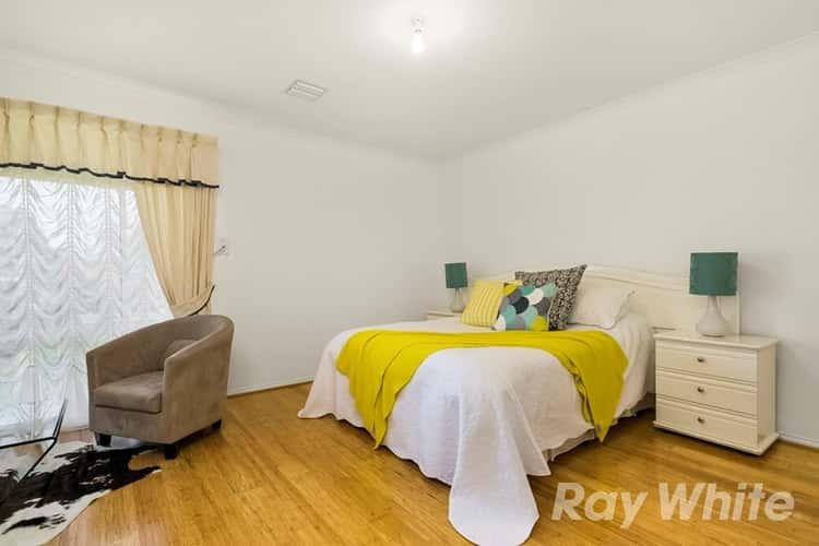 Fifth view of Homely house listing, 10 Mayfair Close, Mulgrave VIC 3170