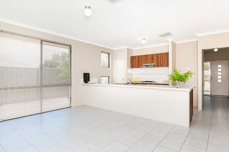 Sixth view of Homely house listing, 39 Karridale Loop, Baldivis WA 6171