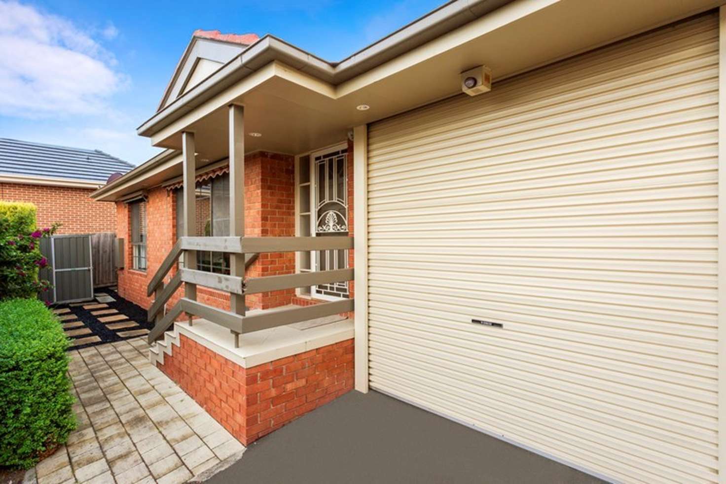 Main view of Homely unit listing, 2/8 Cuthbert Street, Bulleen VIC 3105