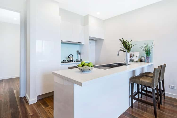 Main view of Homely townhouse listing, 16/7 Hay Street, Box Hill South VIC 3128