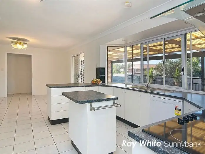 88 Honeysuckle Way