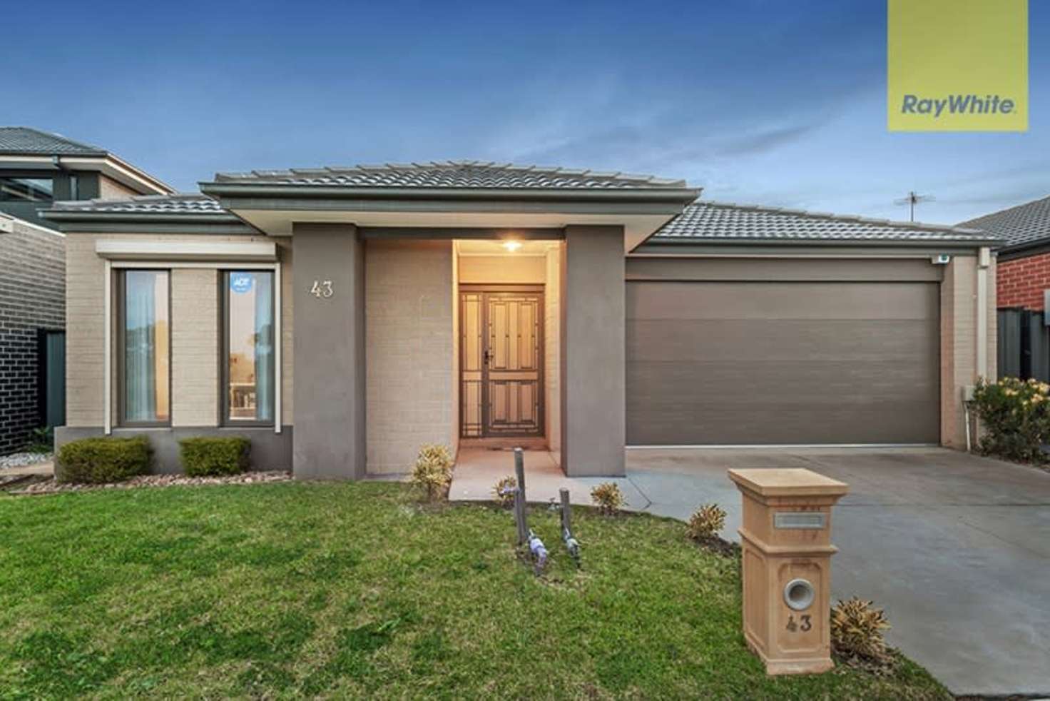 Main view of Homely house listing, 43 Riverway View, Craigieburn VIC 3064
