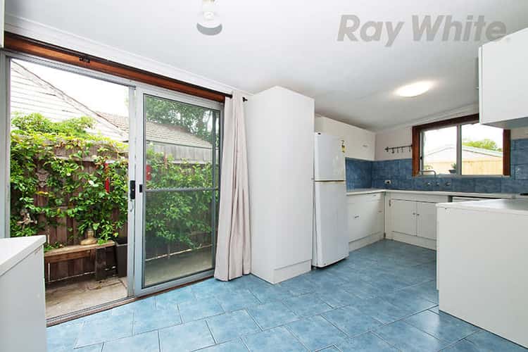 Fifth view of Homely house listing, 18 Hutchinson Place, Coburg VIC 3058