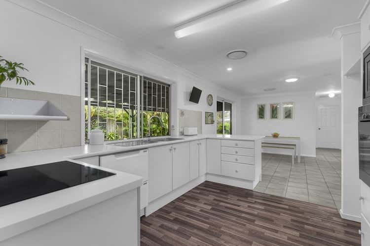 Sixth view of Homely house listing, 2 Paira Place, Carseldine QLD 4034