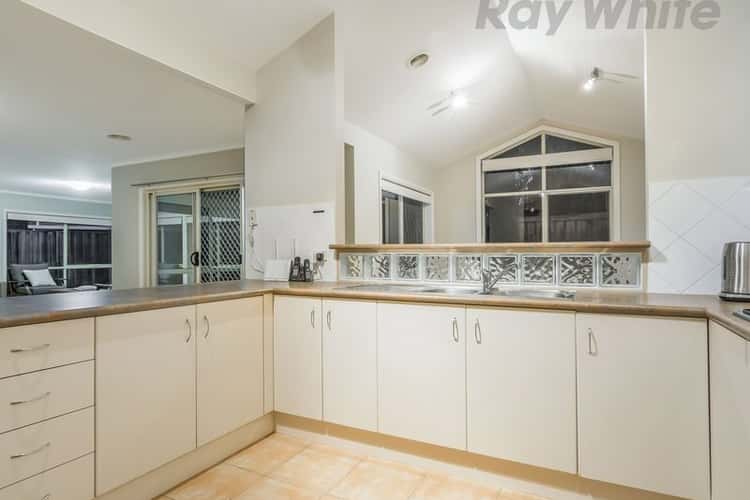Fifth view of Homely house listing, 10 Jackie Court, Aspendale Gardens VIC 3195