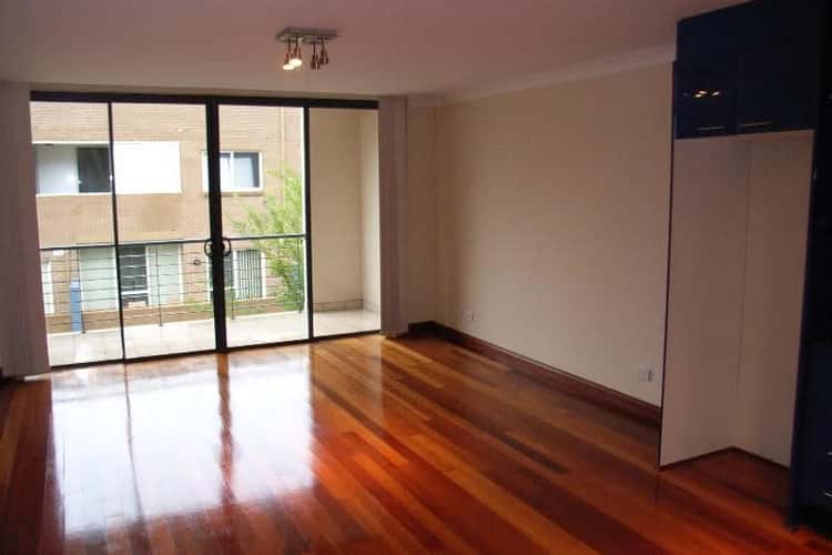 Third view of Homely unit listing, 4/2-6 Dunblane Street, Camperdown NSW 2050