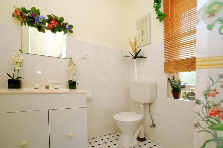 Fifth view of Homely apartment listing, 2/1 Macarthur Avenue, Crows Nest NSW 2065