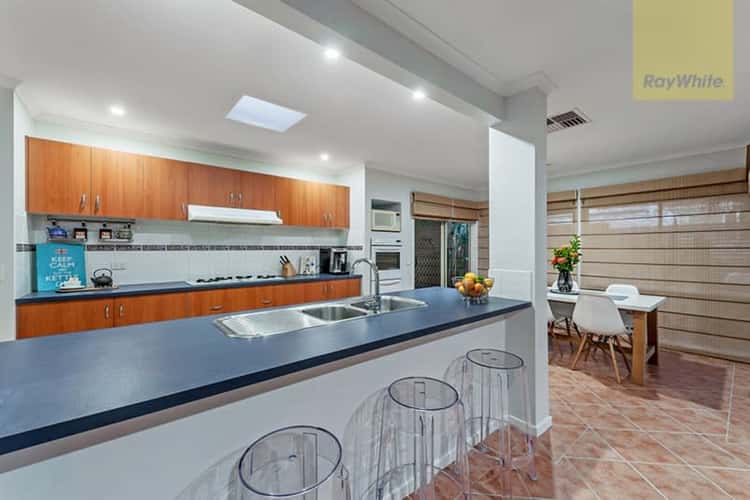 Second view of Homely house listing, 7 Tusmore Rise, Craigieburn VIC 3064