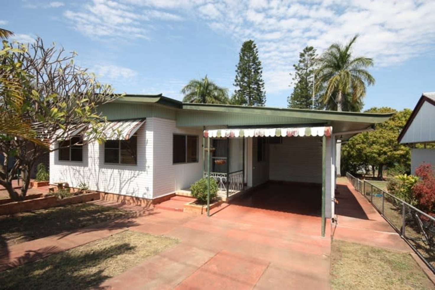 Main view of Homely unit listing, 2/103 Bell Street, Biloela QLD 4715