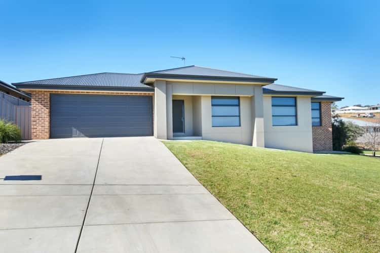 Main view of Homely house listing, 2/27 Osterley Place, Bourkelands NSW 2650