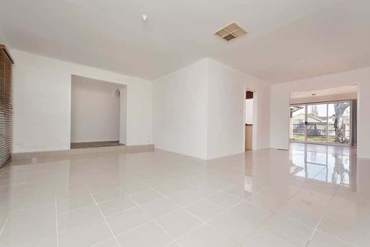 Fourth view of Homely house listing, 11 Waverley Court, Craigieburn VIC 3064