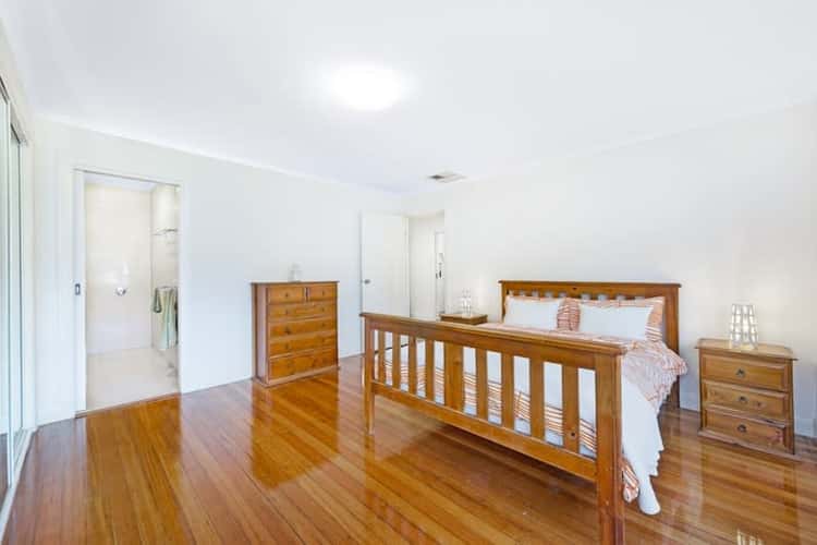 Seventh view of Homely house listing, 2 Kensington Court, Mulgrave VIC 3170