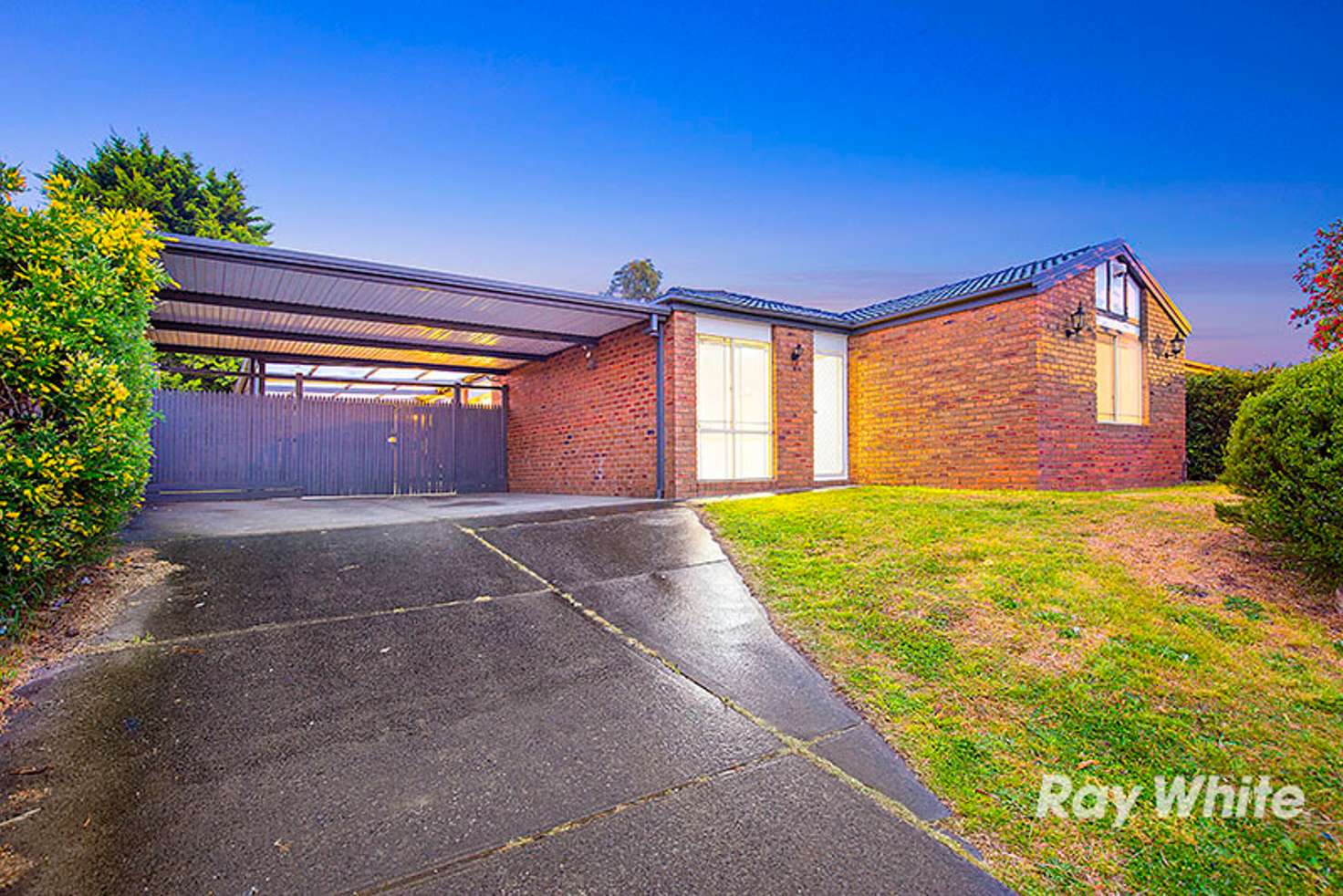 Main view of Homely house listing, 71 Courtenay Avenue, Cranbourne North VIC 3977