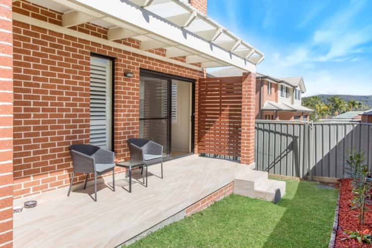Second view of Homely townhouse listing, 2/153 Cresthaven Avenue, Bateau Bay NSW 2261