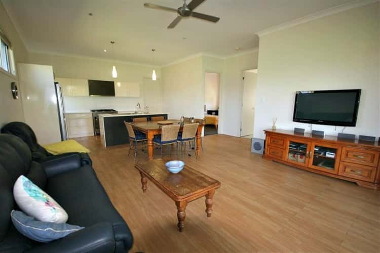 Seventh view of Homely house listing, 10 Coral Reef Court, Armstrong Beach QLD 4737