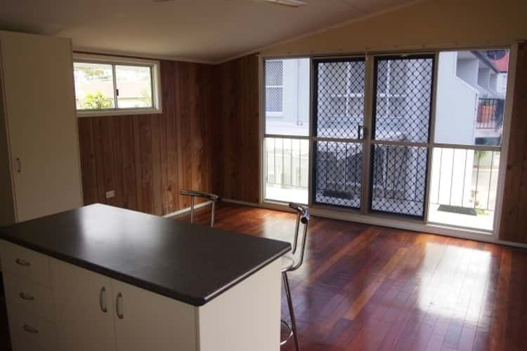 Seventh view of Homely unit listing, 1/404 Esplanade, Torquay QLD 4655