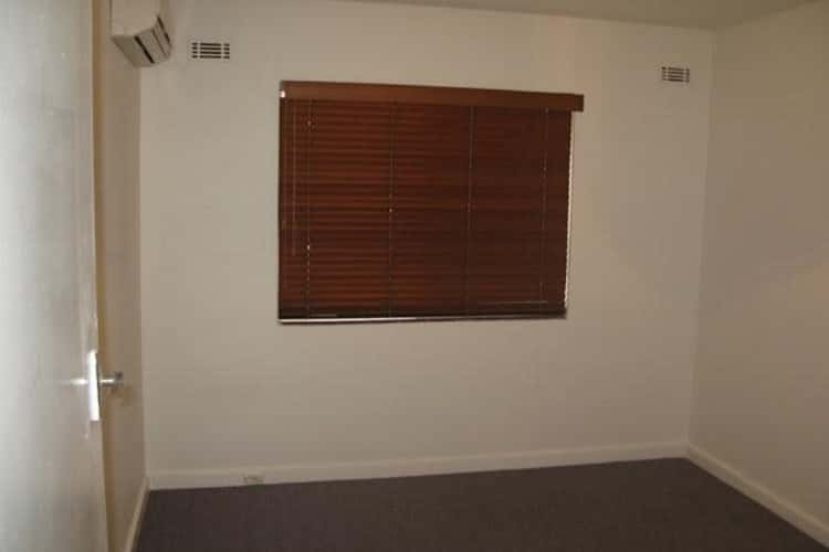 Fifth view of Homely unit listing, 4/2 Dalziell Street, Maddington WA 6109