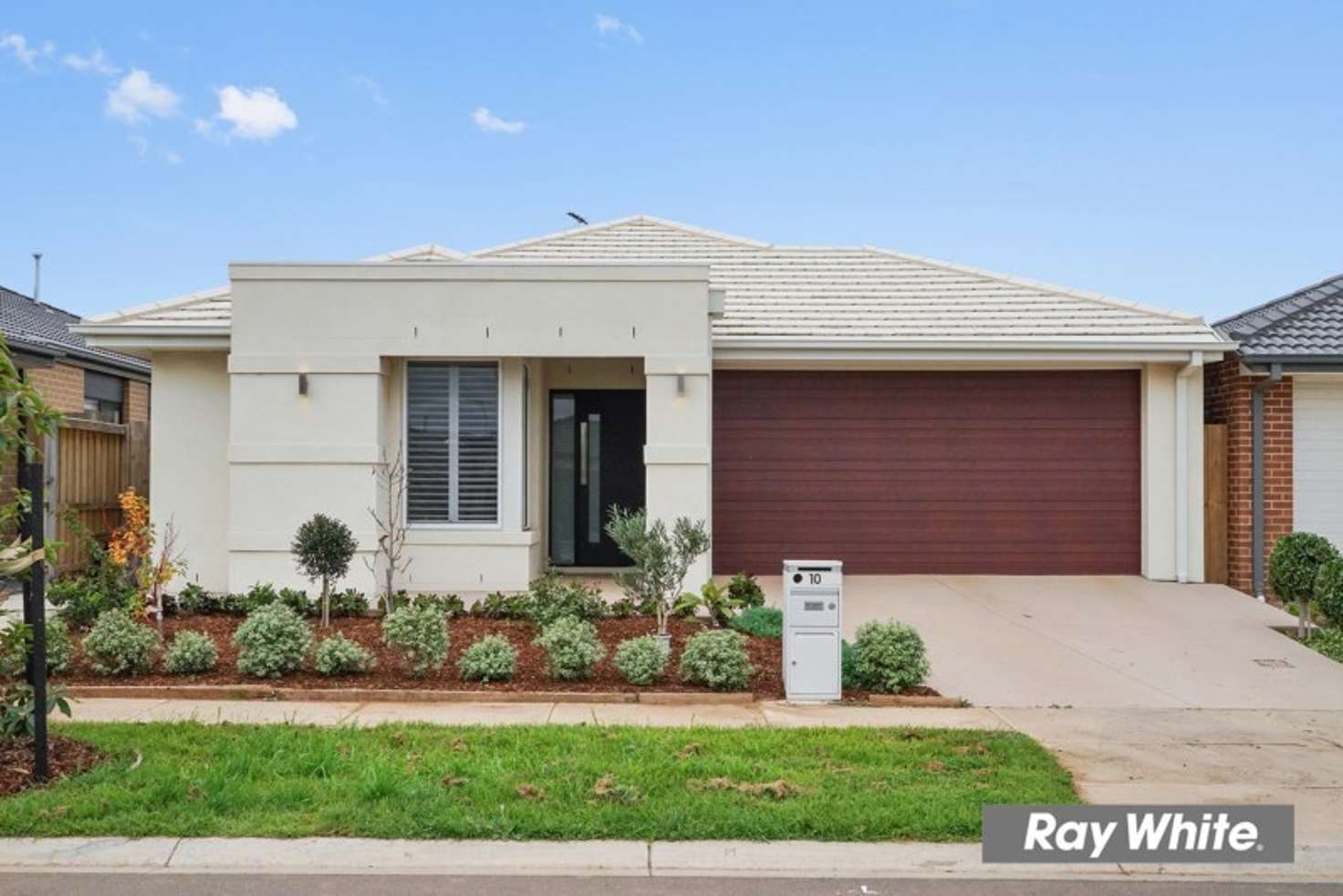 Main view of Homely house listing, 10 Chaucer Crescent, Truganina VIC 3029