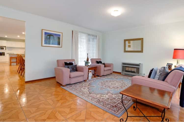 Second view of Homely house listing, 5 Hutchins Park Close, Mornington VIC 3931