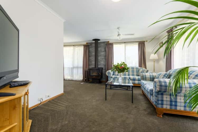 Third view of Homely house listing, 7 Squatter Court, Werribee VIC 3030