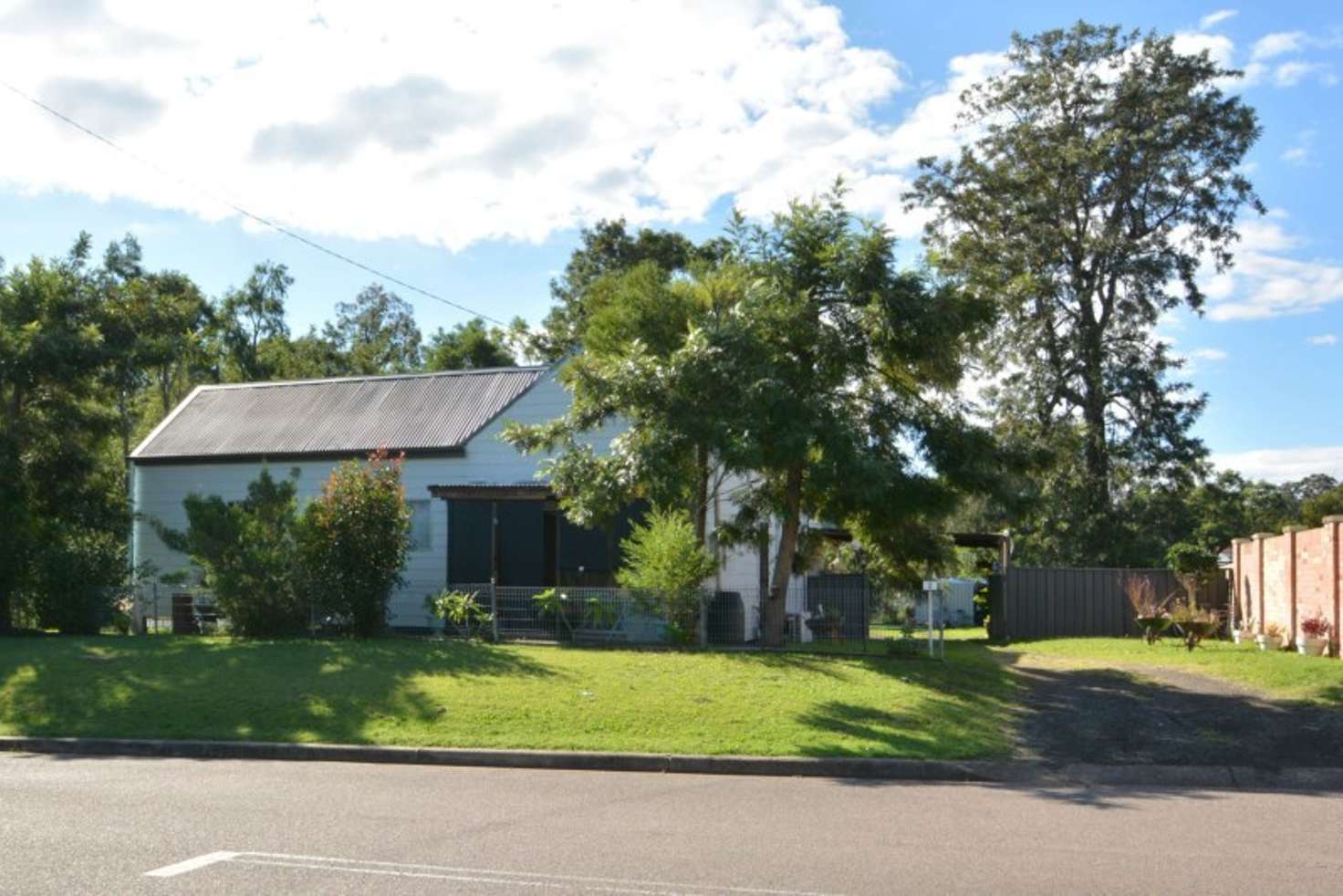 Main view of Homely house listing, 2 Charles Street, Abermain NSW 2326
