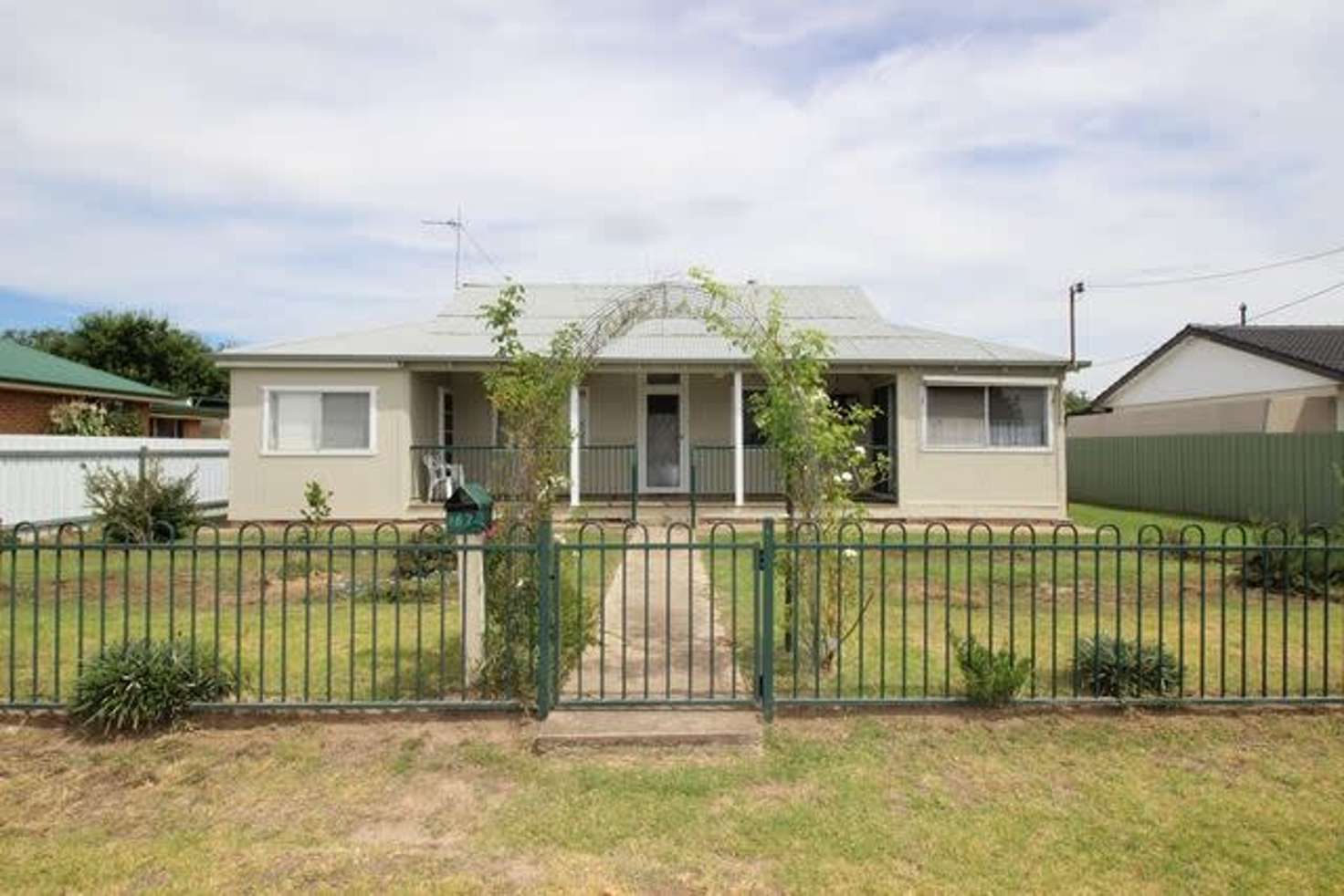 Main view of Homely house listing, 187 Hovell Street, Cootamundra NSW 2590