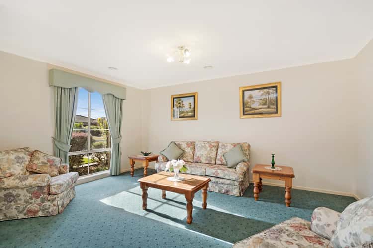 Second view of Homely house listing, 9 Argyle Crescent, Alfredton VIC 3350