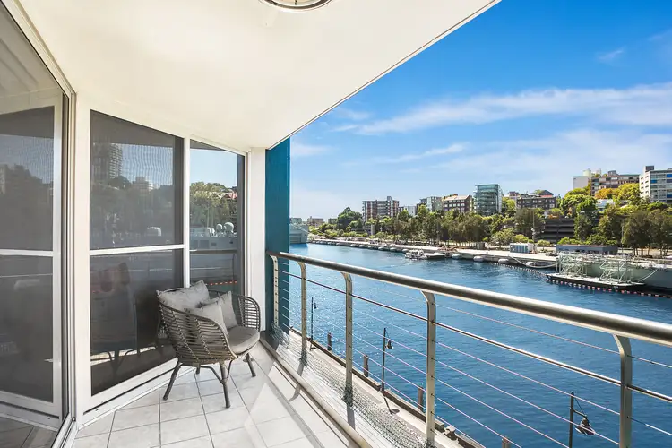 438/6 Cowper Wharf Road, Woolloomooloo NSW 2011