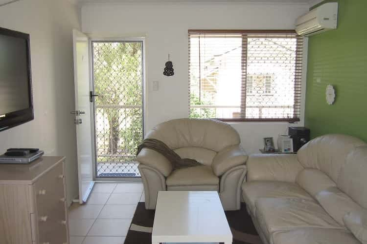 Third view of Homely apartment listing, 4/31 Robinson Street, Coorparoo QLD 4151